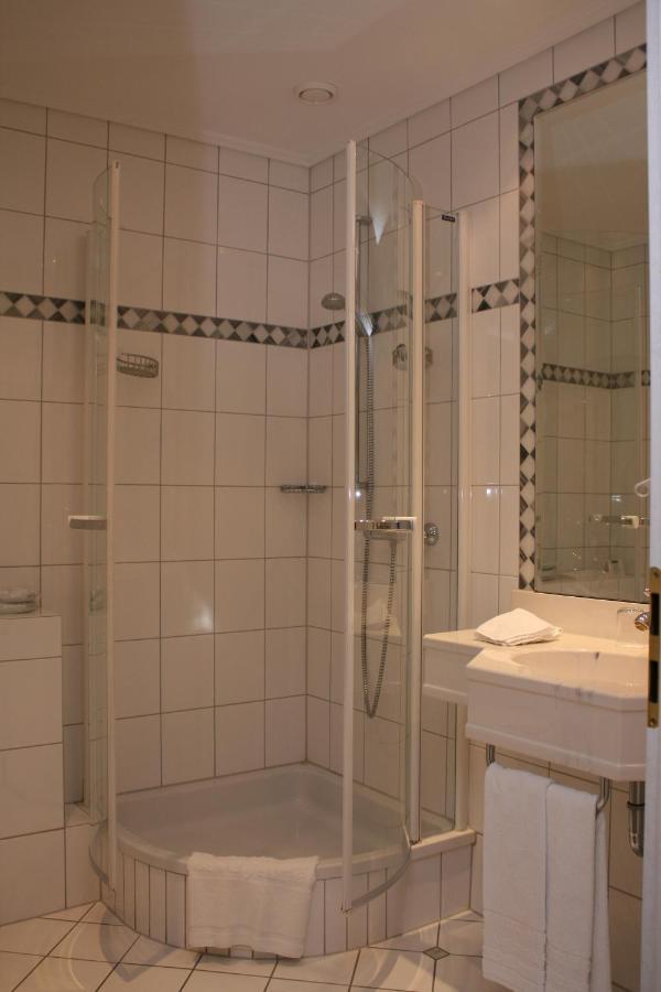 Hotel Altes Gymnasium Husum (Schleswig-Holstein) Quarto foto